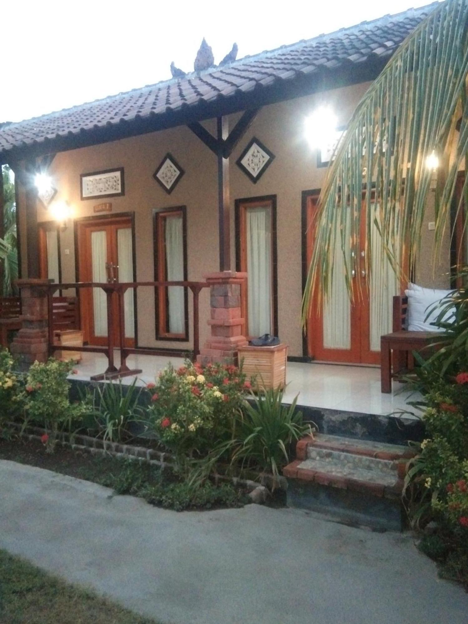 Gara Menjangan Homestay Banyuwedang Dış mekan fotoğraf
